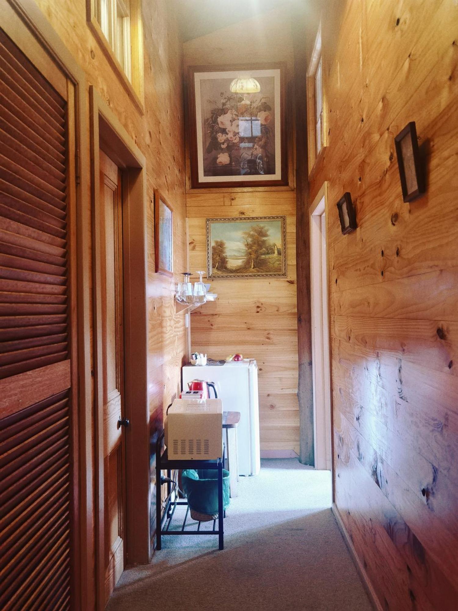 The Goat And Goose Bed & Breakfast Лейкс-Энтранс Экстерьер фото